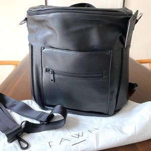 BRAND NWT Fawn Original Diaper bag backpack sold out black